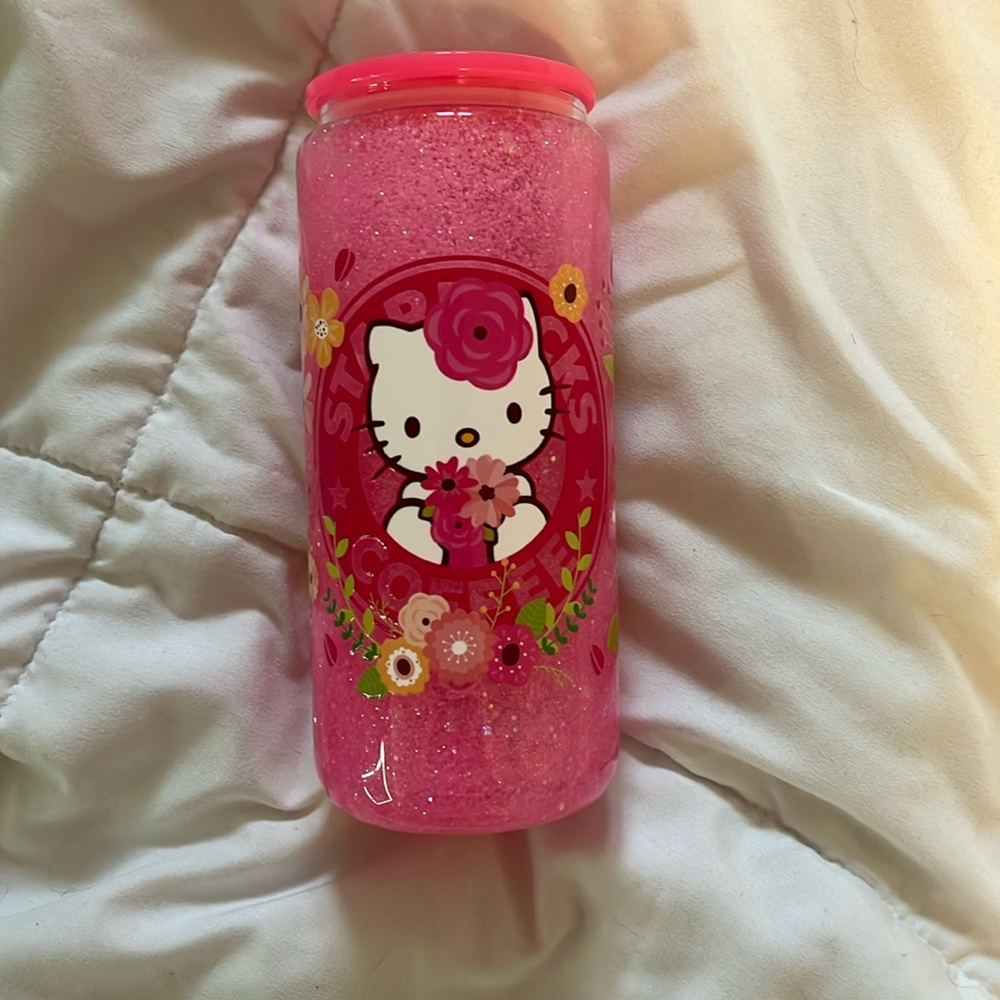 hello kitty 20oz moving glitter glass cup